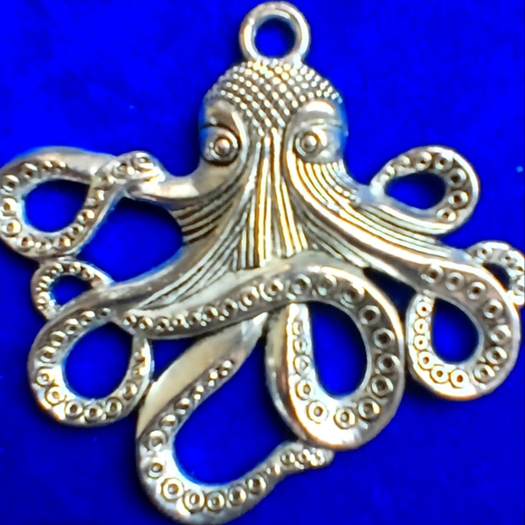 925 Silver Octopus Pendant - Picture 1 of 11